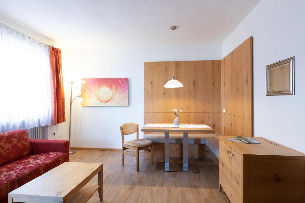 Pension Leimerhof Tirolo Exteriör bild